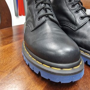 Doc Martens -omstødning