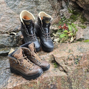 Resoling hiking boots